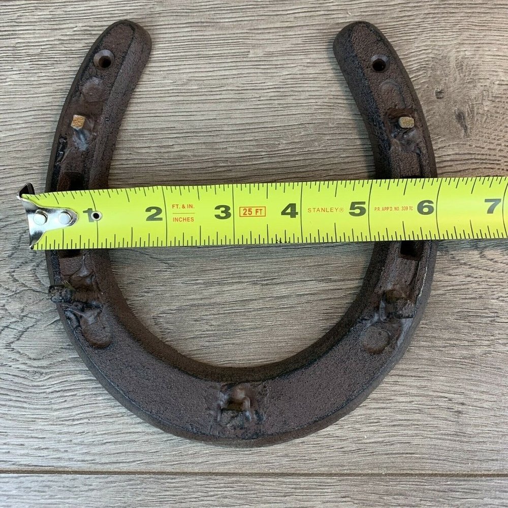 Wrought Iron Decorative Draft Horse Size Horseshoe Hook. 2 Pegs Are Broken Off. - Picture 5 of 6